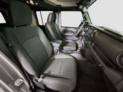 Used 2021 Jeep Wrangler Unlimited Sport image 25