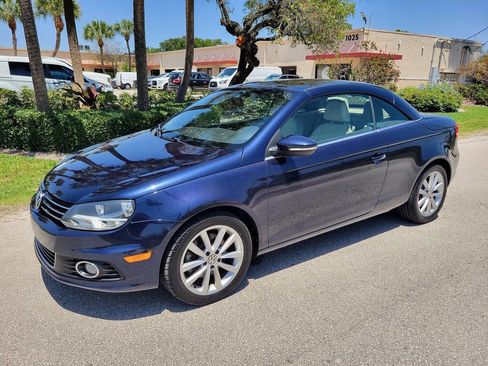 Used 2012 Volkswagen Eos Komfort FWD image 7