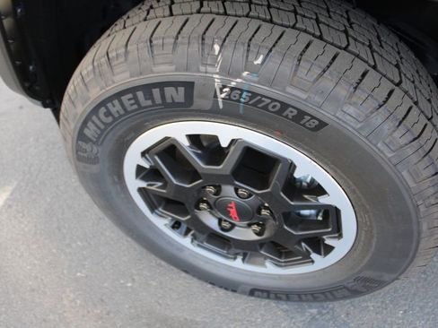 New 2026 Toyota 4Runner 4WD image 60