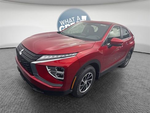 New 2026 Mitsubishi Eclipse Cross ES image 8