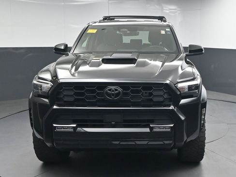 Certified 2025 Toyota 4Runner TRD Sport AWD/4WD image 2