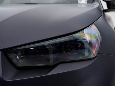 Used 2026 BMW M5 w/ Executive Package image 8