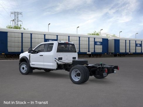 New 2026 Ford F550 4x4 Supercab Super Duty image 4