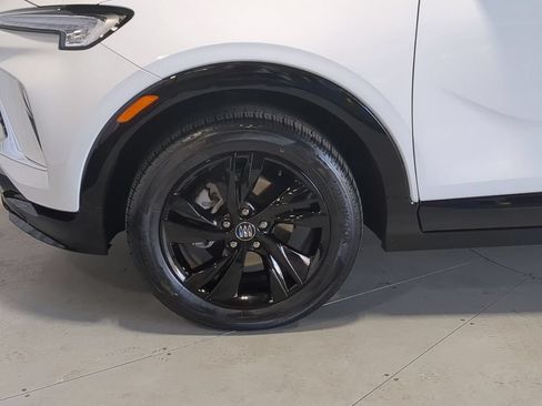 Used 2024 Buick Encore GX Sport Touring w/ Advanced Technology Package AWD/4WD image 14