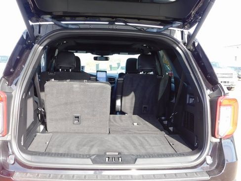 Used 2022 Ford Explorer ST w/ Equipment Group 401A image 27