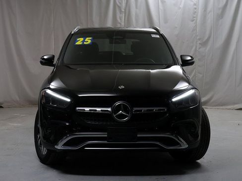Used 2025 Mercedes-Benz GLA 250 4MATIC image 5