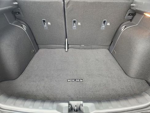 New 2025 Nissan Kicks Play S image 23