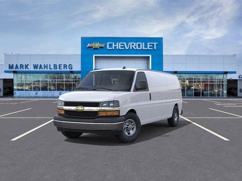 New 2025 Chevrolet Express 3500 Extended w/ Driver Convenience Package RWD image 8