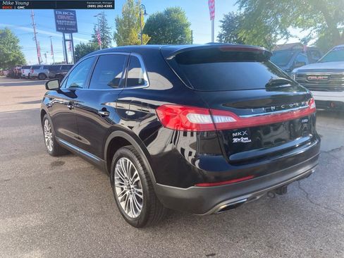 Used 2016 Lincoln MKX Reserve AWD/4WD image 7