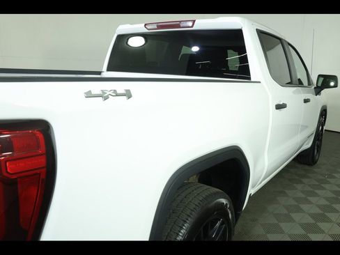 Used 2023 GMC Sierra 1500 Pro w/ Graphite Edition AWD/4WD image 17