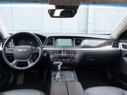 Used 2018 Genesis G80 3.8 image 7