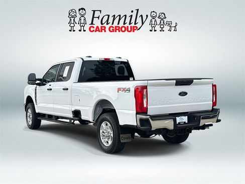 Used 2025 Ford F350 XLT w/ FX4 Off-Road Package image 4