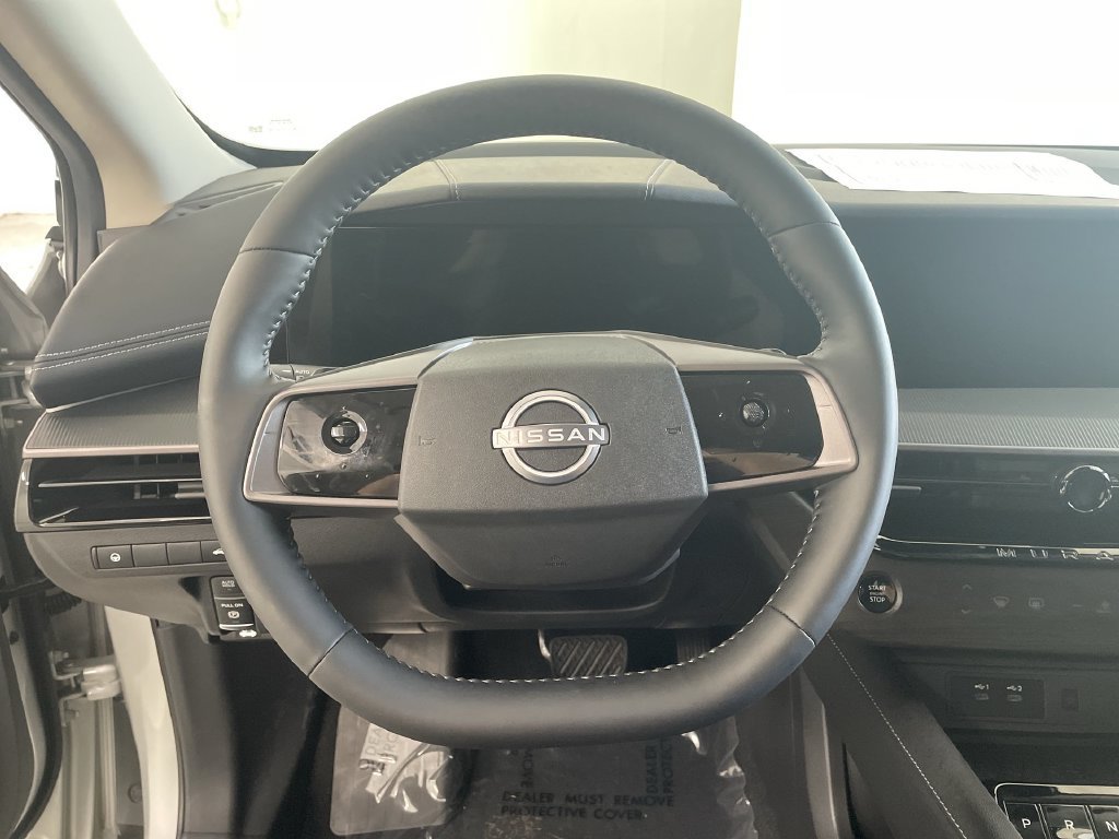 Certified 2025 Nissan Murano SV FWD image 32