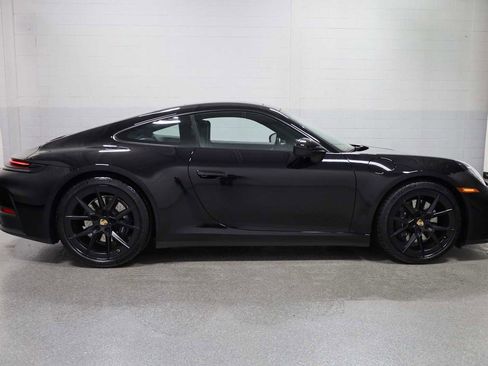 Certified 2025 Porsche 911 Carrera image 10