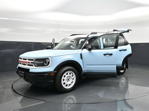 Certified 2023 Ford Bronco Sport Heritage w/ Heritage Convenience Package AWD/4WD image 28