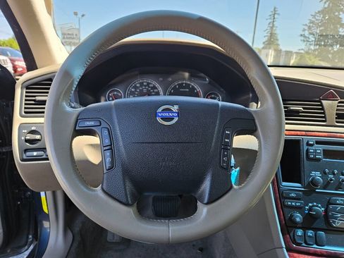 Used 2006 Volvo XC70 AWD/4WD image 19