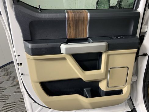 Used 2015 Ford F150 Lariat w/ Equipment Group 502A Luxury image 25