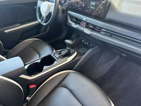 Used 2025 Kia K4 GT-Line w/ GT-Line Premium Package FWD image 15