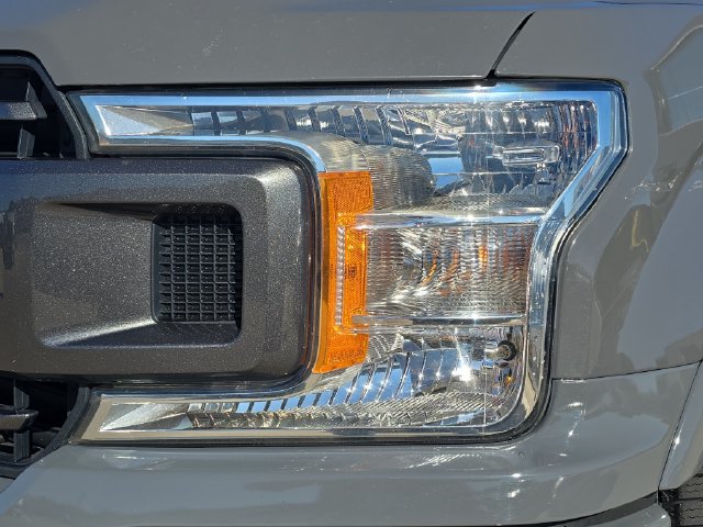Used 2020 Ford F150 XLT w/ Equipment Group 302A Luxury AWD/4WD image 33