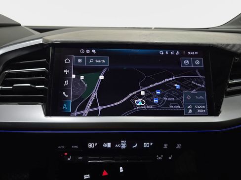 Used 2024 Audi Q4 e-tron Premium Plus w/ Premium Plus image 23