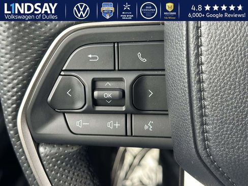 Used 2024 Toyota Tacoma TRD Sport w/ TRD Sport Upgrade Package image 19