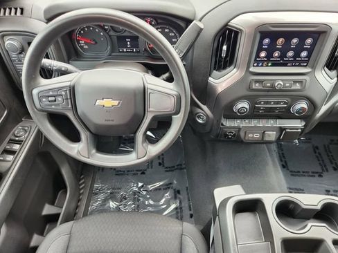 Used 2024 Chevrolet Silverado 1500 Custom AWD/4WD image 29