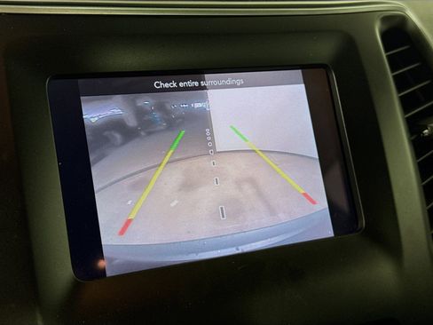 Used 2021 Jeep Cherokee Latitude Lux FWD image 14