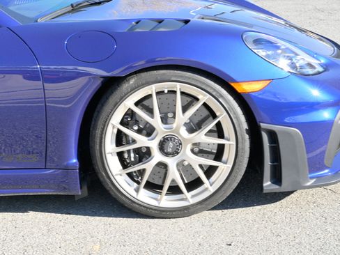 Used 2025 Porsche 718 Cayman GT4 RS image 12