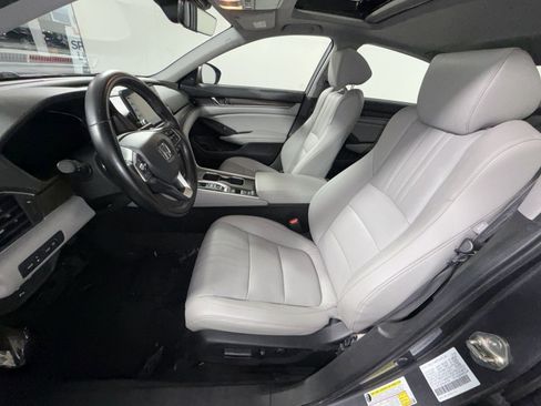 Used 2020 Honda Accord Touring image 13