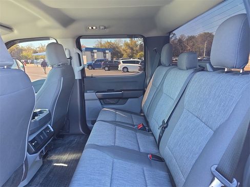 Used 2021 Ford F150 XL w/ Trailer Tow Package image 10