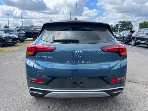 Used 2024 Buick Encore GX Preferred w/ Comfort Package FWD image 6