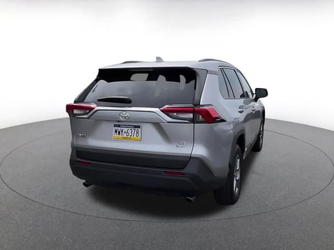 Used 2025 Toyota RAV4 LE AWD/4WD image 15