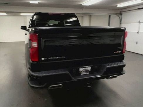 Used 2021 Chevrolet Silverado 1500 RST w/ Max Trailering Package image 7