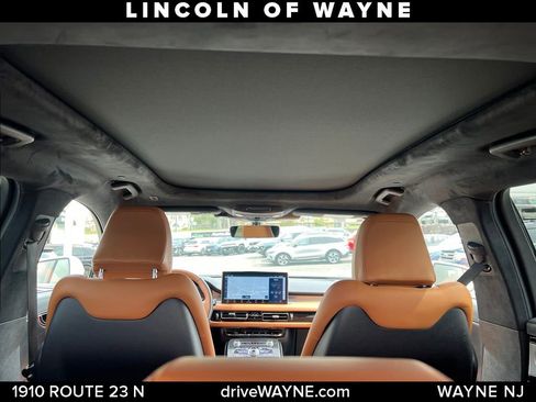 Certified 2022 Lincoln Nautilus Black Label AWD/4WD image 19