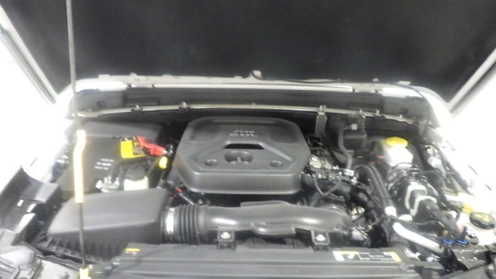 Used 2021 Jeep Wrangler Unlimited Sport AWD/4WD image 10