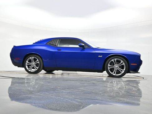 Used 2021 Dodge Challenger R/T image 42
