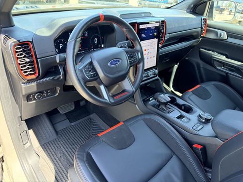 Used 2025 Ford Ranger Raptor AWD/4WD image 17