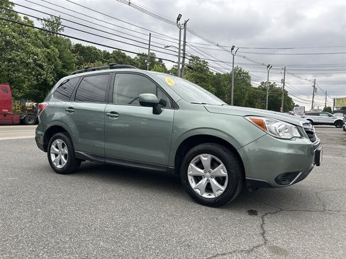 Used 2016 Subaru Forester 2.5i Premium w/ All-Weather Package AWD/4WD image 3