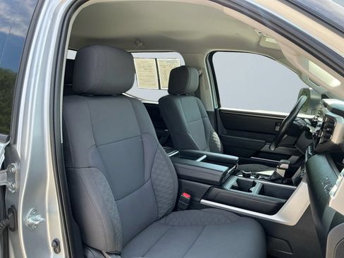 Used 2022 Toyota Tundra SR5 AWD/4WD image 16