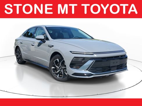Used 2025 Hyundai Sonata SEL image 1