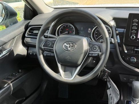 Used 2022 Toyota Camry LE AWD/4WD image 14
