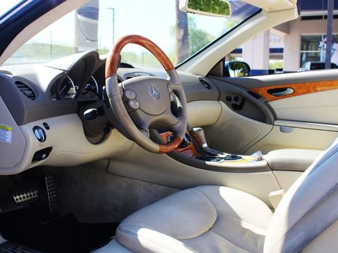 Used 2007 Mercedes-Benz SL 550 image 24
