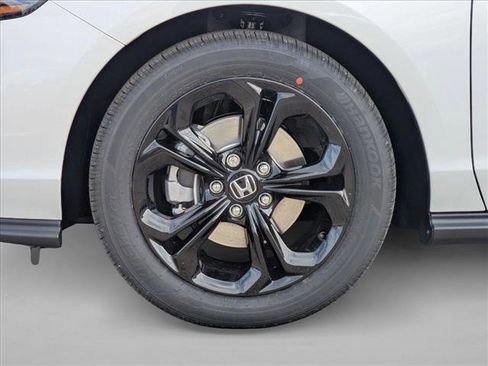 New 2025 Honda Accord SE image 10