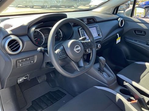 New 2025 Nissan Versa S image 7