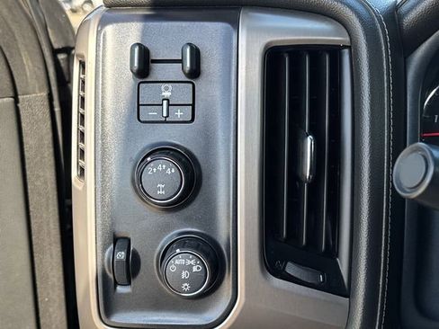 Used 2018 GMC Sierra 3500 Denali w/ Duramax Plus Package AWD/4WD image 22