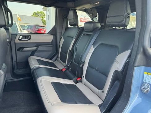 Used 2024 Ford Bronco Wildtrak AWD/4WD image 25