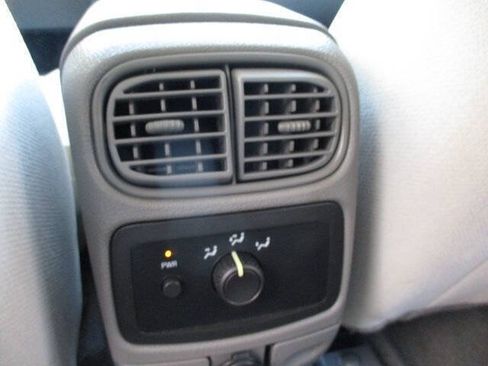 Used 2007 Chevrolet TrailBlazer LS w/ Skid Plate Package AWD/4WD image 31