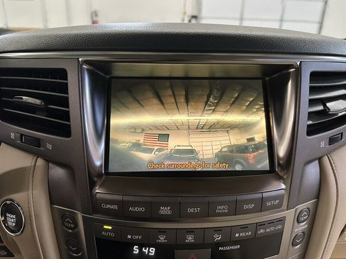 Used 2010 Lexus LX 570 4WD image 22