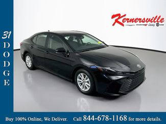 Used 2025 Toyota Camry LE FWD video 1
