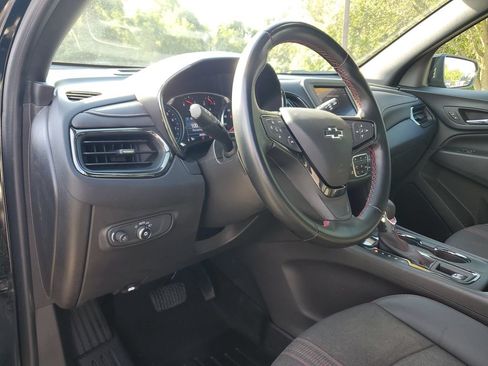 Used 2023 Chevrolet Equinox RS AWD/4WD image 16